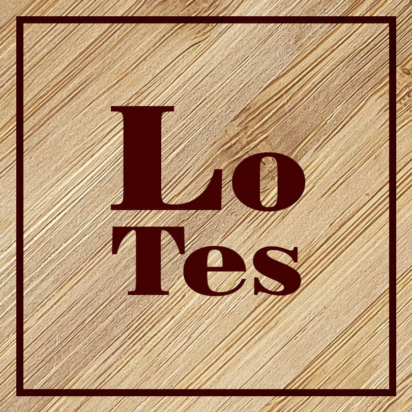 imagen de texto lotes sobre madera